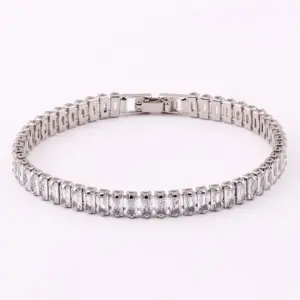 Square Buckle White Diamond Platinum