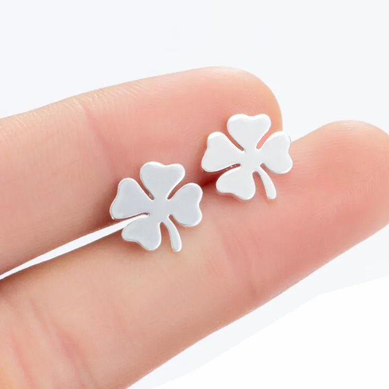 Wholesale PVD Coated 18K Gold Real Gold Plated Four Leaf Clover 304 Stainless Steel Fashion Waterproof Non Tarnish Ear Studs