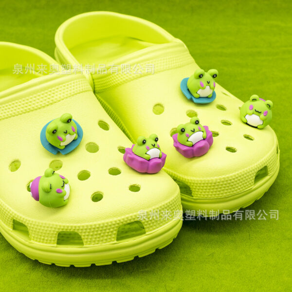 Wholesale Cross-border Hot Selling Cute Little Frog Garden Shoe Buckle Accessories in stock Cartoon 3D Stereo Hole Shoes Flower Decoration Accessories