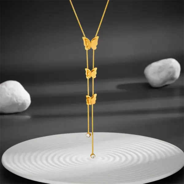 PVD Coated Real Gold Plated Butterfly Titanium Steel Simple Style Waterproof Non Tarnish Titanium Steel Pendant Necklace