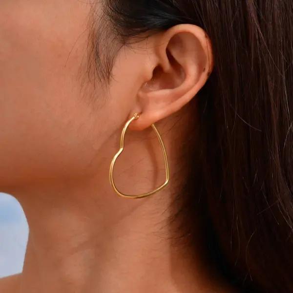 Wholesale 1 Pair Simple Style Square Star Heart Shape 201 Stainless Steel Stainless Steel Earrings