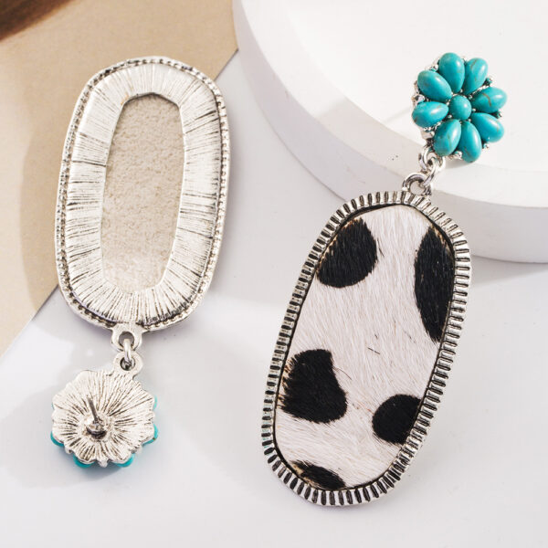 Wholesale Amazon Explosions Bohemian Ethnic Style Earrings Turquoise Milk Pattern Leather Diamond Hollow Earrings Earrings