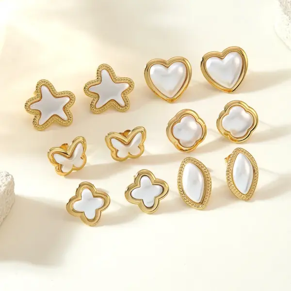 Wholesale Water Plated Imitation Gold Wind Heart/Butterfly/Flower/Geometric Earrings 304 Stainless Steel Three-Dimensional Stars