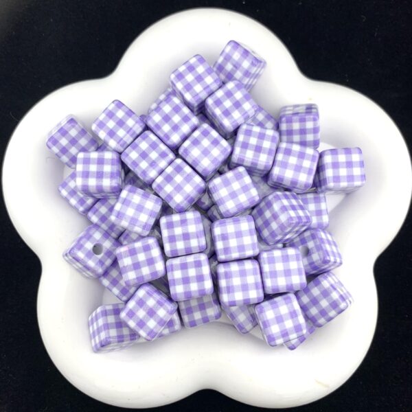 oly-bdf1a1234caa13caff1e374e761f7576 Wholesale Acrylic grid square bead