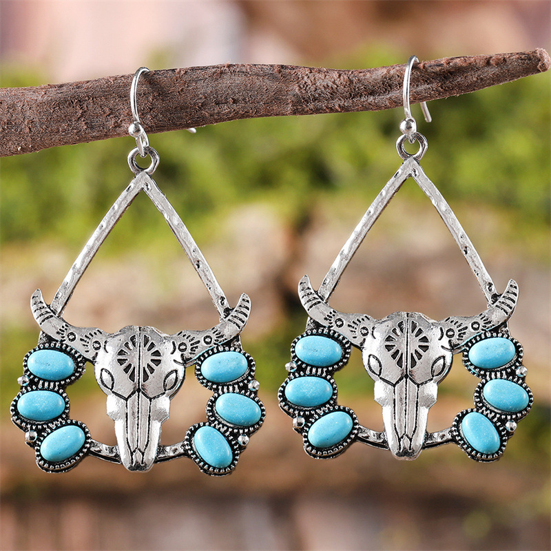 Wholesale European and American New Western Style Niutou Tribal Turquoise Earrings Exaerated Retro Ethnic Style Elegant Earrings for Women