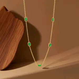 X0360-Five Lace Green Diamond-Necklace- Gold
