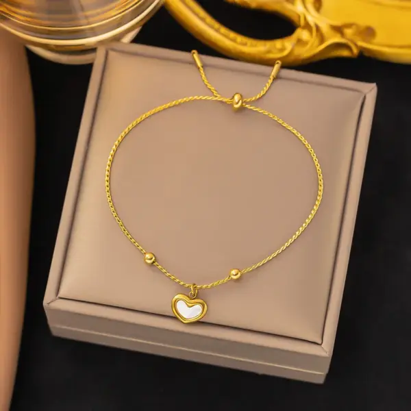Wholesale PVD Coated Real Gold Plated 18K Gold Heart Shape 304 Stainless Steel Classic Style Waterproof Non Tarnish Bracelets Earrings Necklace