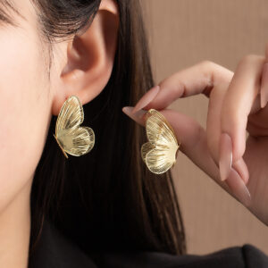 oly-beddb9f6f8675720dbd1c40eb2873c44 Wholesale New Chinese Style Retro High-end Ear Needle Women's Cool Metal Hollow Butterfly Ear Studs Elegant Niche Design Earrings