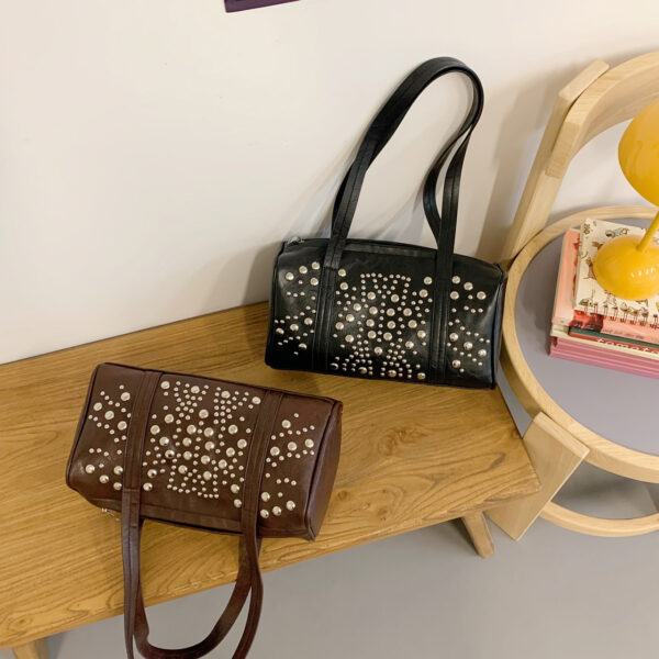 Wholesale Niche design underarm bag