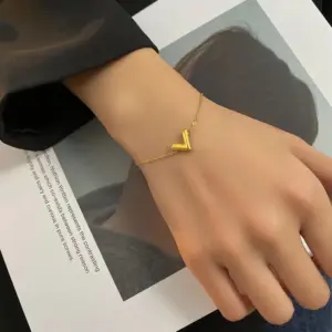 S0120-Letter V-Bracelet- Gold