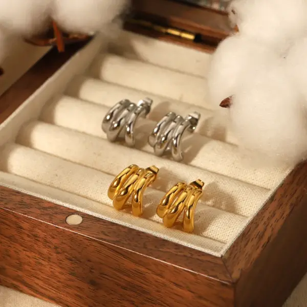 Wholesale 304 Stainless Steel Geometric Lines PVD Coated 18K Gold Plated Real Gold Plated 18K Gold Retro Streetwear Waterproof Non Tarnish Polishing Plating Ear Studs