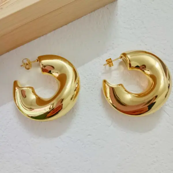 PVD Coated 18K Gold Plated Real Gold Plated C Shape 304 Stainless Steel IG Style Simple Style Waterproof Non Tarnish Ear Studs