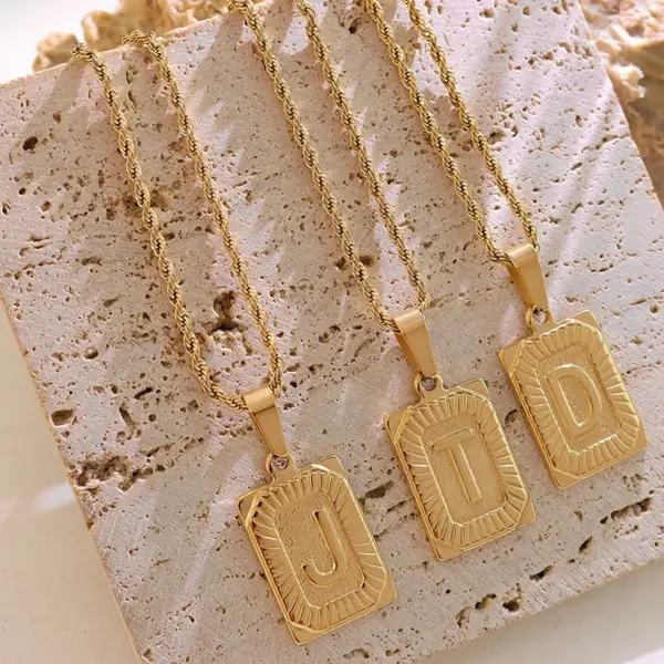 Wholesale PVD Coated Real Gold Plated 18K Gold Printing 304 Stainless Steel Retro Waterproof Non Tarnish 304 Stainless Steel Necklace
