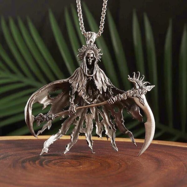 Wholesale Hell Death Scythe Death Coming Necklace American Street Handsome Hip Hop Trend Punk Locomotive High Sense