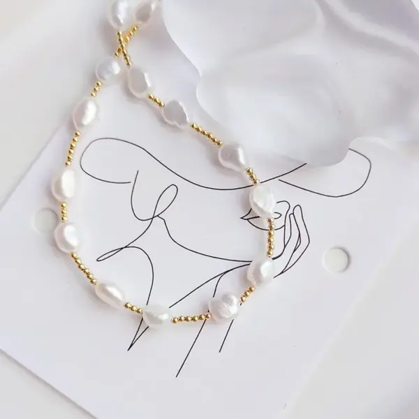 Wholesale Elegant Round Freshwater Pearl Copper Plating 18k Gold Plated Necklace