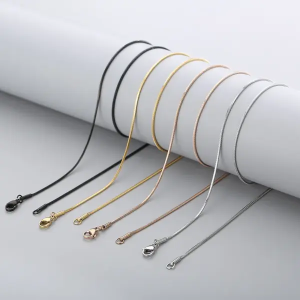 PVD Coated 18K Gold Plated Titanium Steel Fashion Waterproof Non Tarnish Titanium Steel Necklace