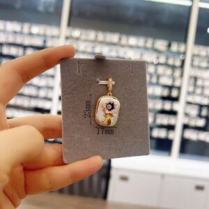 #401 18k golden baroque bead flower pendant (with universal buckle)