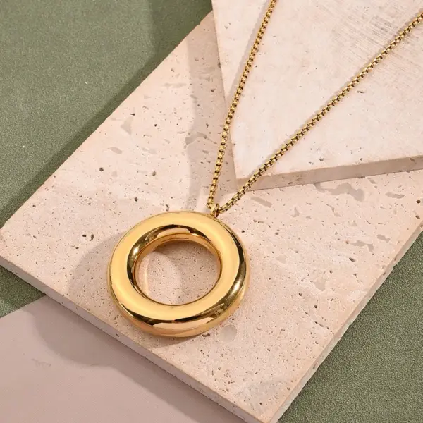 Wholesale Jewelry Casual Sweet Simple Style Round Stainless Steel 18K Gold Plated Polishing Plating Square Pearl Chain Earrings Necklace Jewelry Set