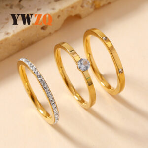 Wholesale Diamond-studded clay stainless steel ring set