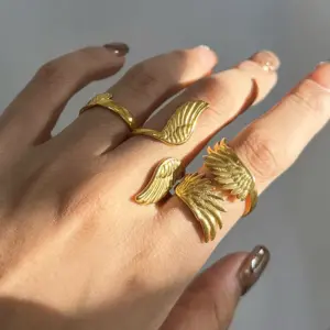 Wholesale 304 Stainless Steel Angel Wings PVD Coated 18K Real Gold Plated Real Gold Plated Simple Style Classic Style Waterproof Non Tarnish Open Rings