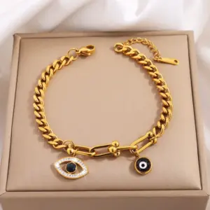 [16] NK Black Dripping Eye Bracelet