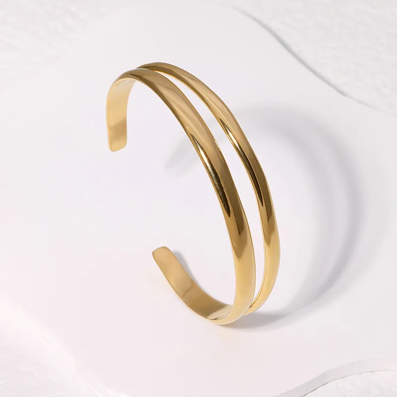 Wholesale PVD Coated Real Gold Plated 18K Gold Solid Color 304 Stainless Steel Retro Roman Style Waterproof Non Tarnish Bangle