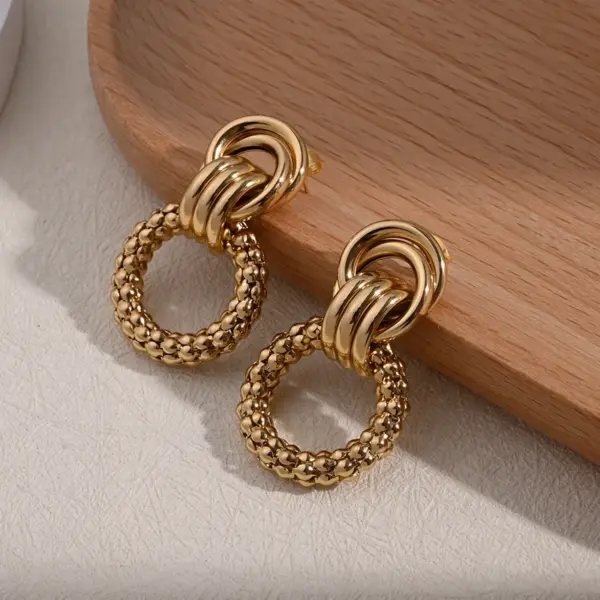 Wholesale Electroplating Golden Plated Round Oval Heart Shape 304 Stainless Steel IG Style Casual Vacation Polishing Plating Ear Studs