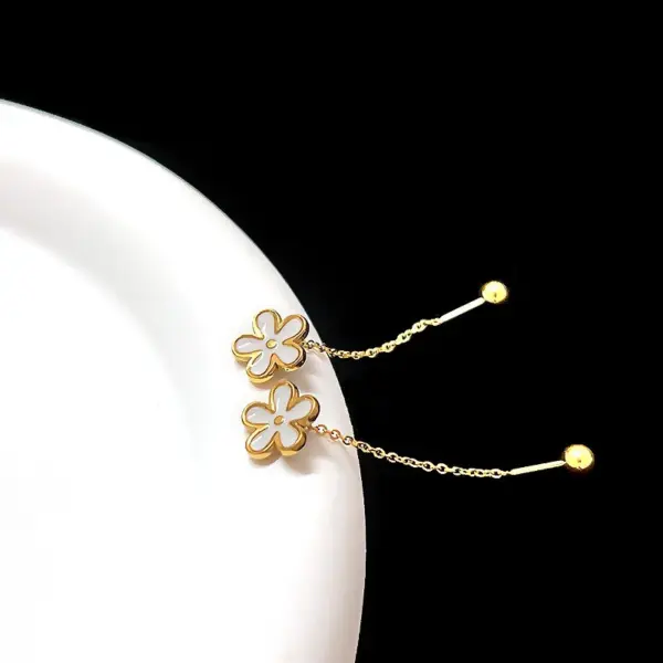 1 Piece Simple Style Flower Plating 304 Stainless Steel Drop Earrings Ear Studs
