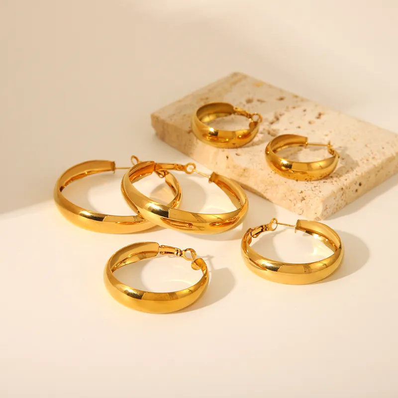 Wholesale PVD Coated Real Gold Plated 18K Gold Round 304 Stainless Steel Classic Style Waterproof Non Tarnish Earrings
