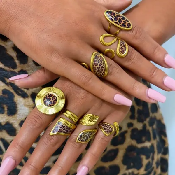 Adjustable Open Ring Stainless Steel Gold Plated Hollow Out Geometric Design Fashion Jewelry Accessory For Ladies Leopard Print