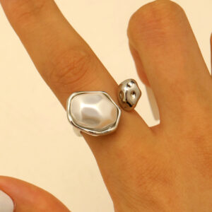 08 white k wg-1043