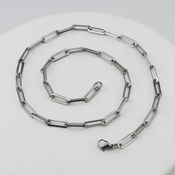 Wholesale Rack Plated Long-Lasting Plated Vacuum Plating Gold Plated Paper Clip 304 Stainless Steel Simple Style 304 Stainless Steel Necklace