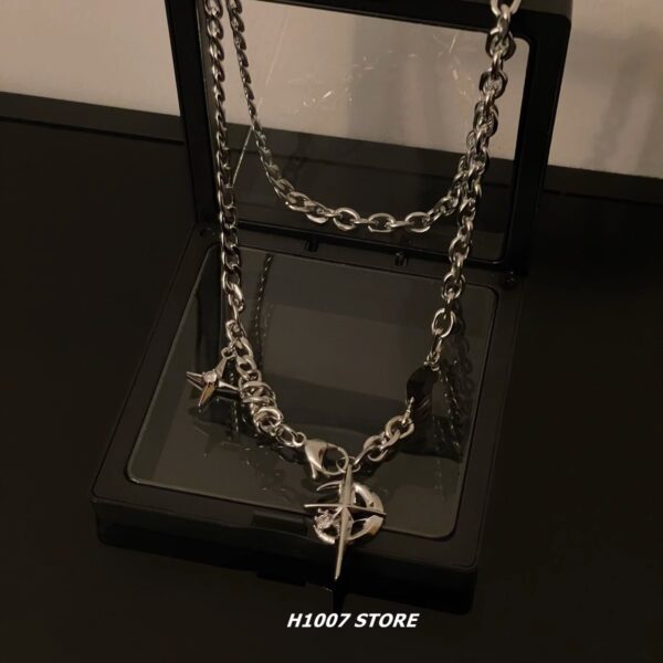 Wholesale Titanium Steel Necklace Black Gem Mang Star European and American Hip Hop Street Necklace Boys Niche Design Advanced Clavicle Chain