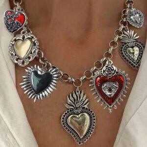 Wholesale Cross-border European and American Hot Selling Retro Religious Multiple Sacred Heart Pendant Necklace silver Chain Personalized High-end Female Jewelry