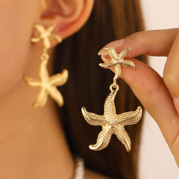 Wholesale Foreign trade summer seaside vacation retro simple ocean earrings European and American ins elegant starfish pendant earrings jewelry