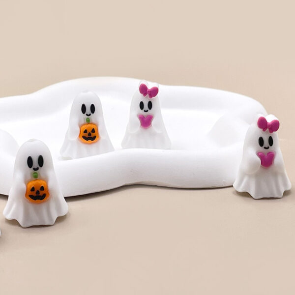 oly-c1516b48f760bcdeb00e64f0f7693b79 Wholesale Cross-border Hot Halloween New Food Grade 3D Silicone Molar Beads Insert Focus Beads