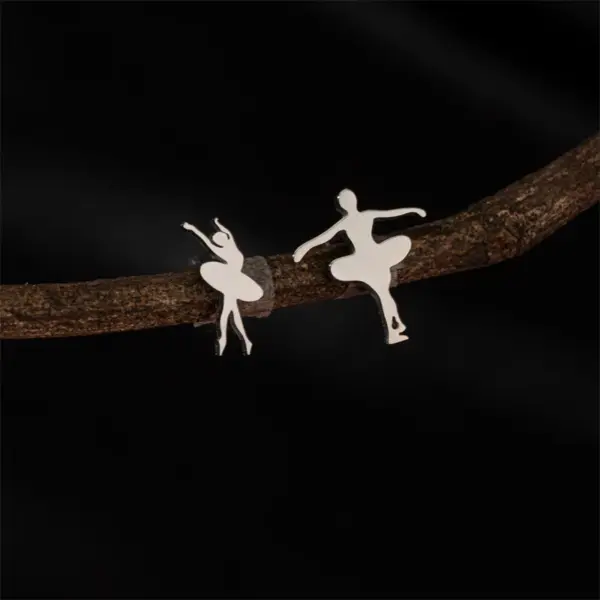 Wholesale PVD Coated 18K Gold Real Gold Plated Human Penguin Notes 304 Stainless Steel Basic Modern Style Classic Style Waterproof Non Tarnish Ear Studs