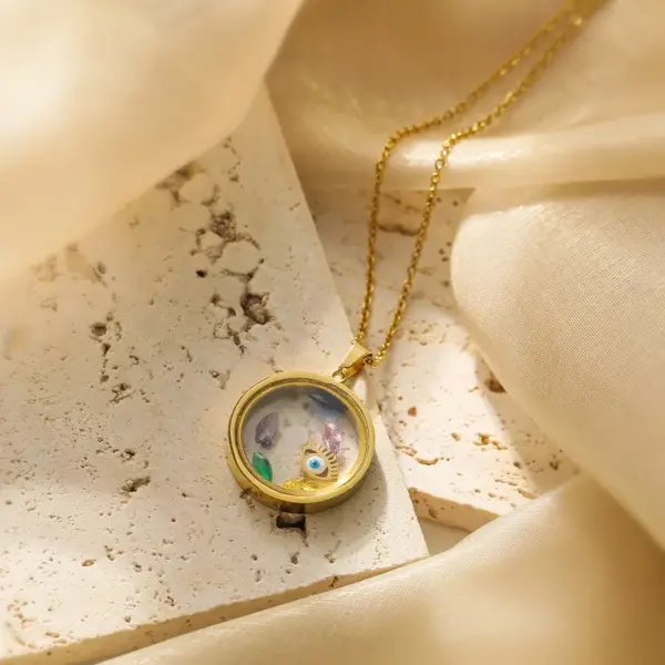 Wholesale PVD Coated Devil's Eye 304 Stainless Steel Simple Style Commute Waterproof Non Tarnish 304 Stainless Steel Pendant Necklace