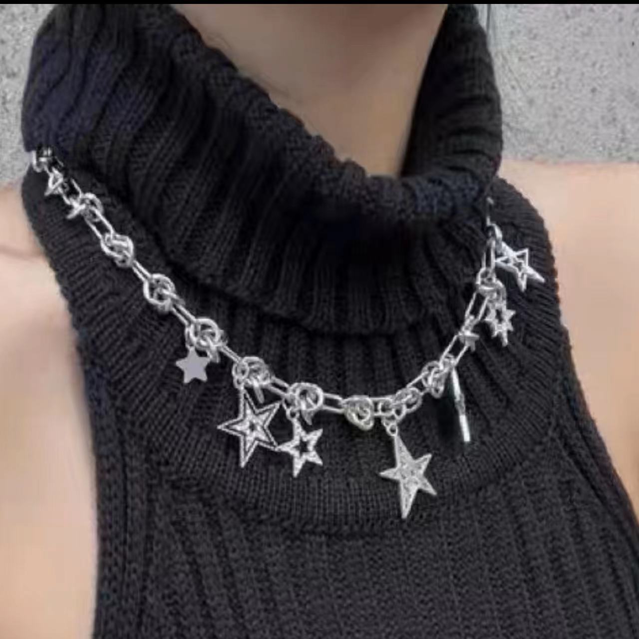 Wholesale Sweet Cool Girl Zirconium Five-inted Star Pendant Necklace Niche Design Sweet Cool Style Personality Retro Metal Necklace Women