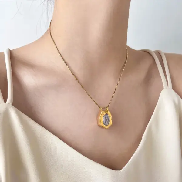 Wholesale Simple Style Triangle Square Titanium Steel Zircon Pendant Necklace In Bulk