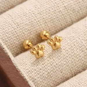 Gold / Average Size / A Pair of Cat Paws