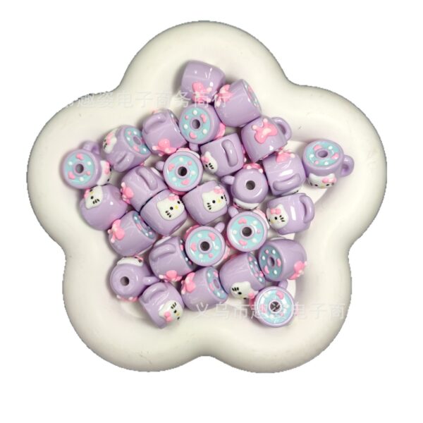 oly-c1f0865010770ebd8d2bc0e96e60d2e3 Wholesale Cartoon water bottle beaded