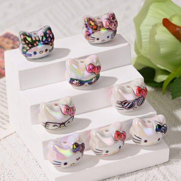 Wholesale Color-plated cute 3D cat head straight hole beads