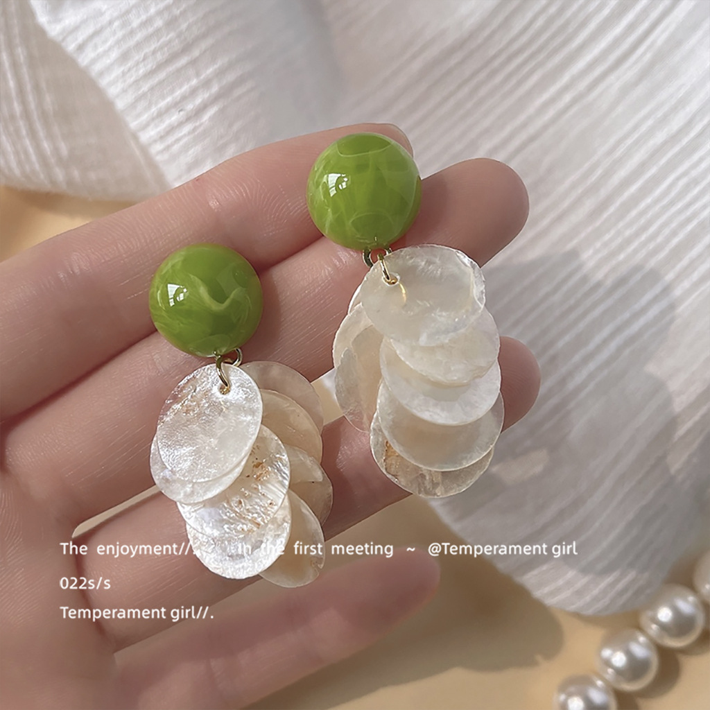 Wholesale Summer New Style ~ Forest Style Fresh Natural Shell 925 Sier Needle Handmade Design Earrings Green Earrings