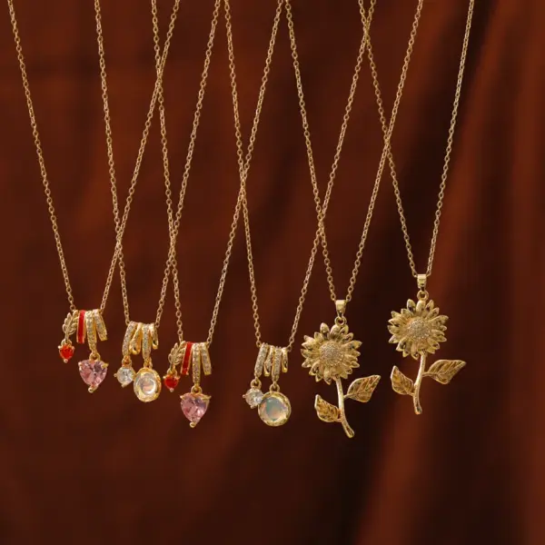 Wholesale Vacuum Plating 16K Gold Plated 18K Gold Plated Sunflower Heart Shape 304 Stainless Steel Sweet Commute 304 Stainless Steel Lobster Trigger Clasp Closure Pendant Necklace