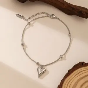 Qyb5043 Pointed Peach Heart Anklet / Steel Color