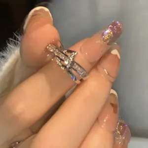 Letter D Ring / Adjustable Opening