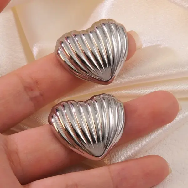 Wholesale 1 Pair Sweet Heart Shape 304 Stainless Steel Electroplating Ear Studs