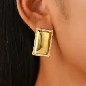 01 18K Real Gold Square a-1335