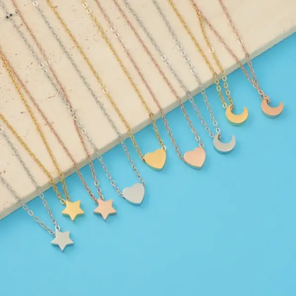 304 Stainless Steel Star Moon Heart Shape PVD Coated 18K Real Gold Plated Simple Style Waterproof Non Tarnish Rose Gold Gold Silver Pendant Necklace